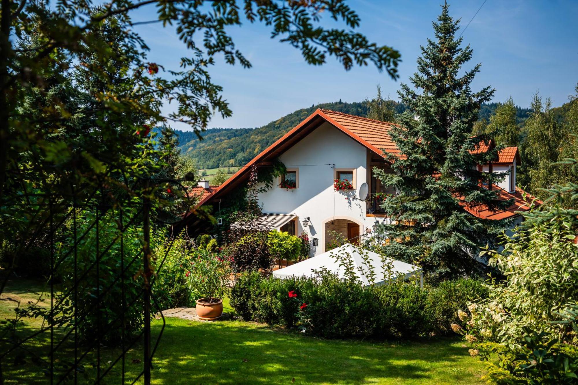 Forrest House Jacuzzi & Sauna Jasienica  外观 照片